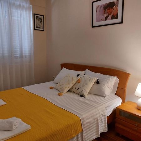Apartman Sicilija Hotel Подгорица Екстериор снимка