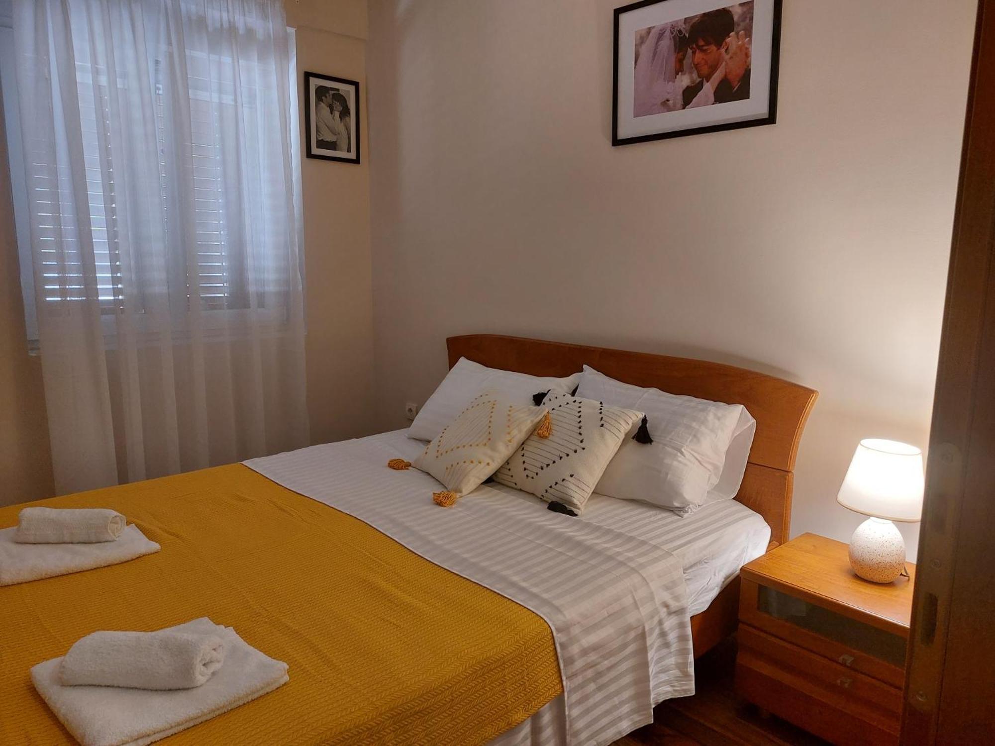 Apartman Sicilija Hotel Подгорица Екстериор снимка