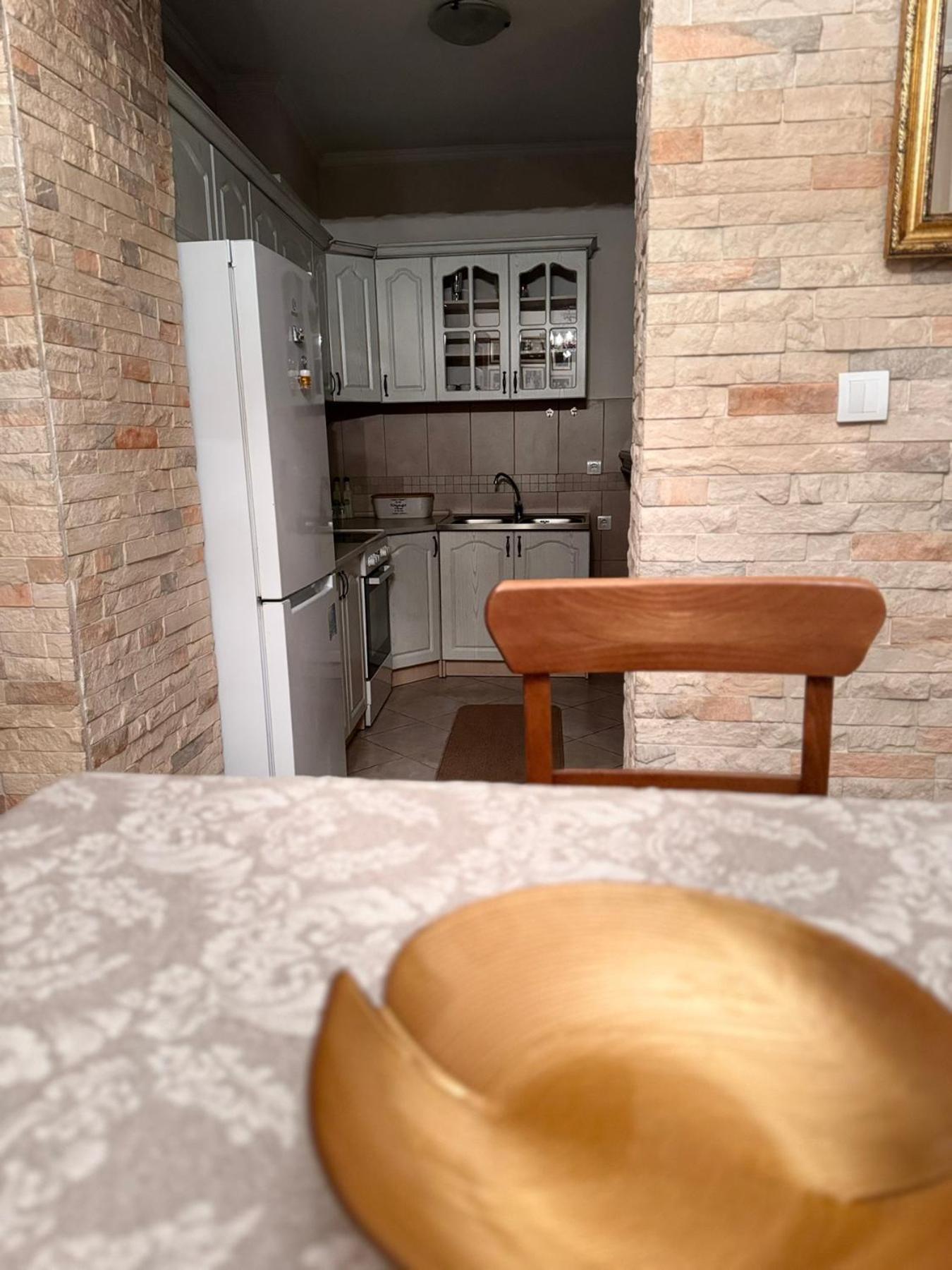 Apartman Sicilija Hotel Подгорица Екстериор снимка